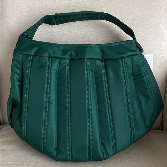 NWT Lug Pumpkin Tote in Wickedly Green 💚 - Picture 3 of 11